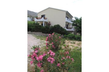 Kroatien Privát Pag, Exterieur